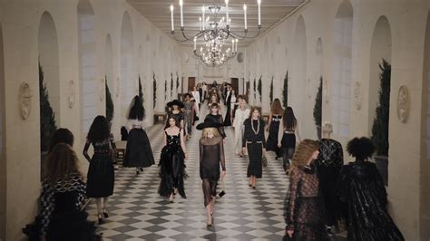 The ‘Le Château des Dames’ 2020/21 Métiers d’art Show — 